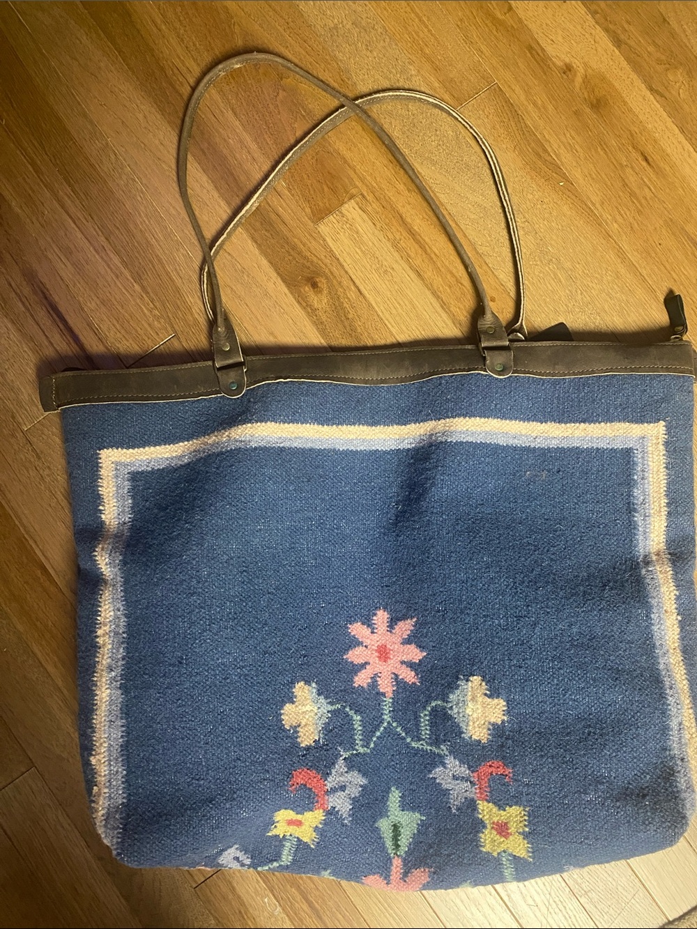 Vintage Down Home Leather Southwestern Wool Tote Bag - Mount Vernon Ohio